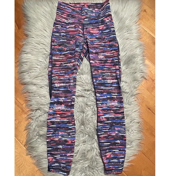 Lululemon Train Times 7/8 Pant 25" Hinshu Alpine White Multi Black Mesh Sz4 - Picture 4 of 6